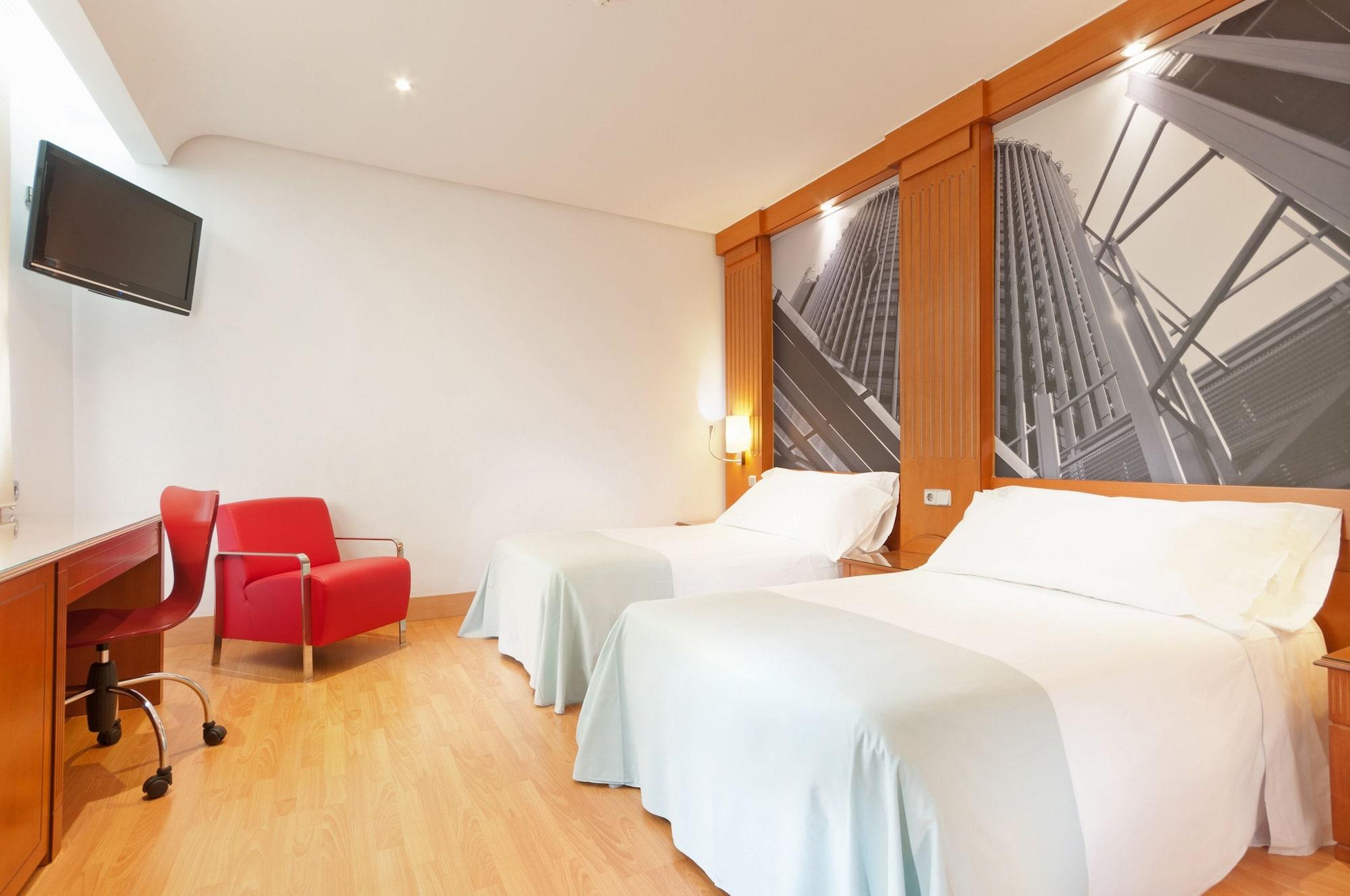 โรงแรมมาดริด-เคตาเฟ โลสอังเคเลส เกตาเฟ ภายนอก รูปภาพ